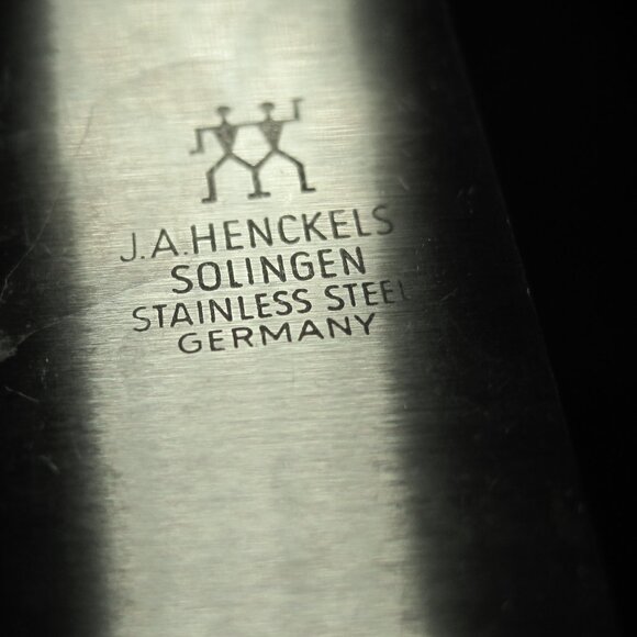 35 Pcs. SOLINGEN Silverware Flatware Sets. 5  table spoons and 10 each ETC. - Picture 3 of 4